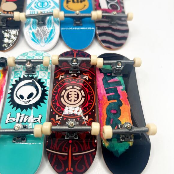 Authentic TECH DECK Mini Collectible Finger Skateboard Lot of 12 EUC - Picture 7 of 9